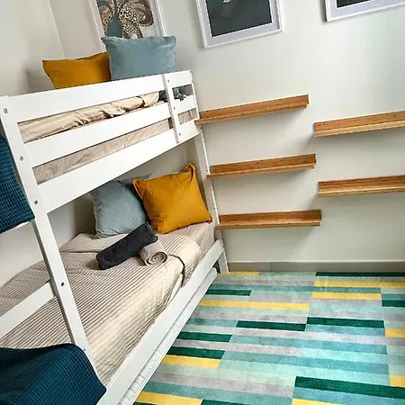 A Brand New 60m From The Ocean :) Apartment